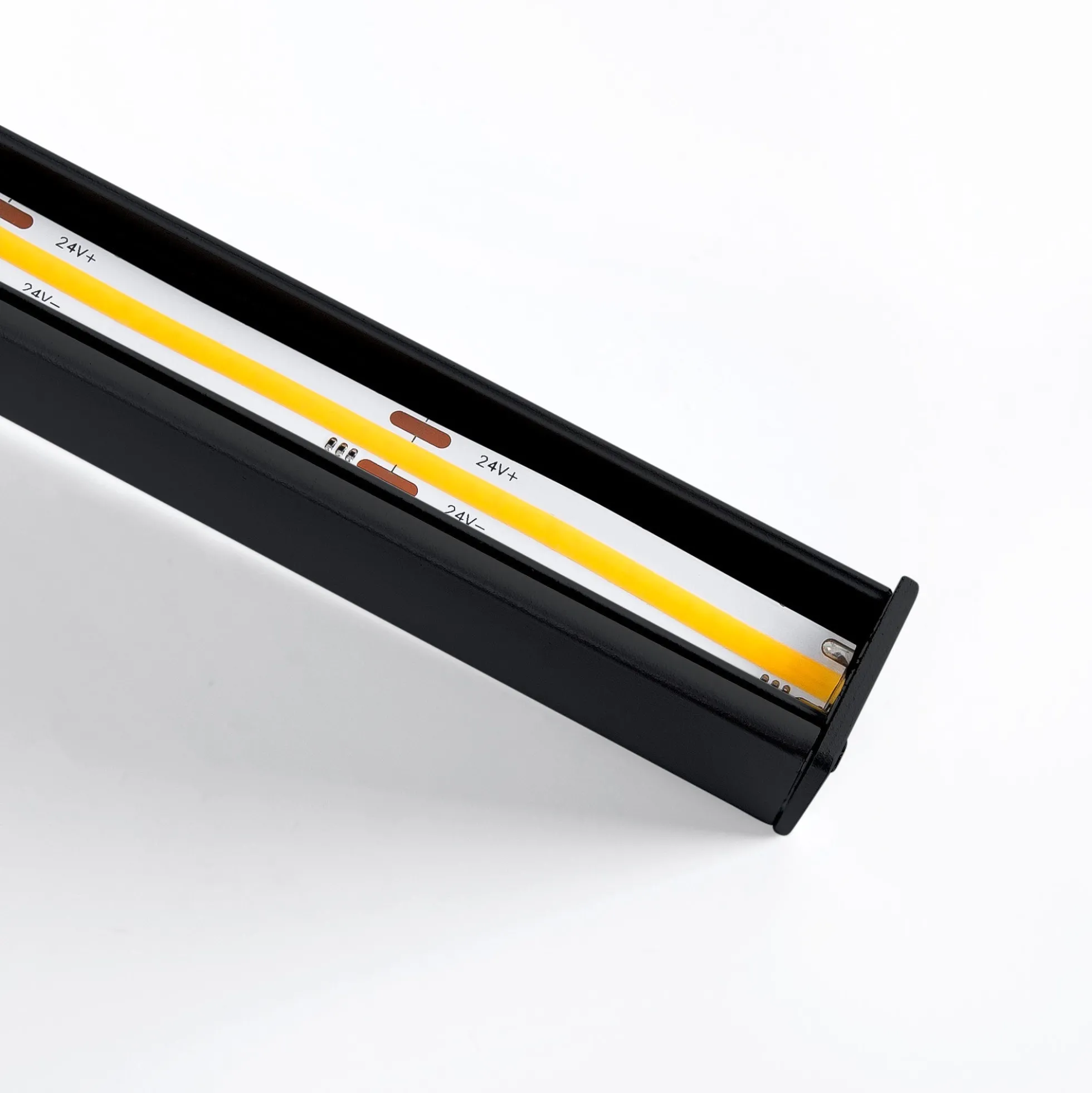 Perfil de aluminio superficie - Tira LED ≤ 12mm - 23.5x57.8mm - 2 metros