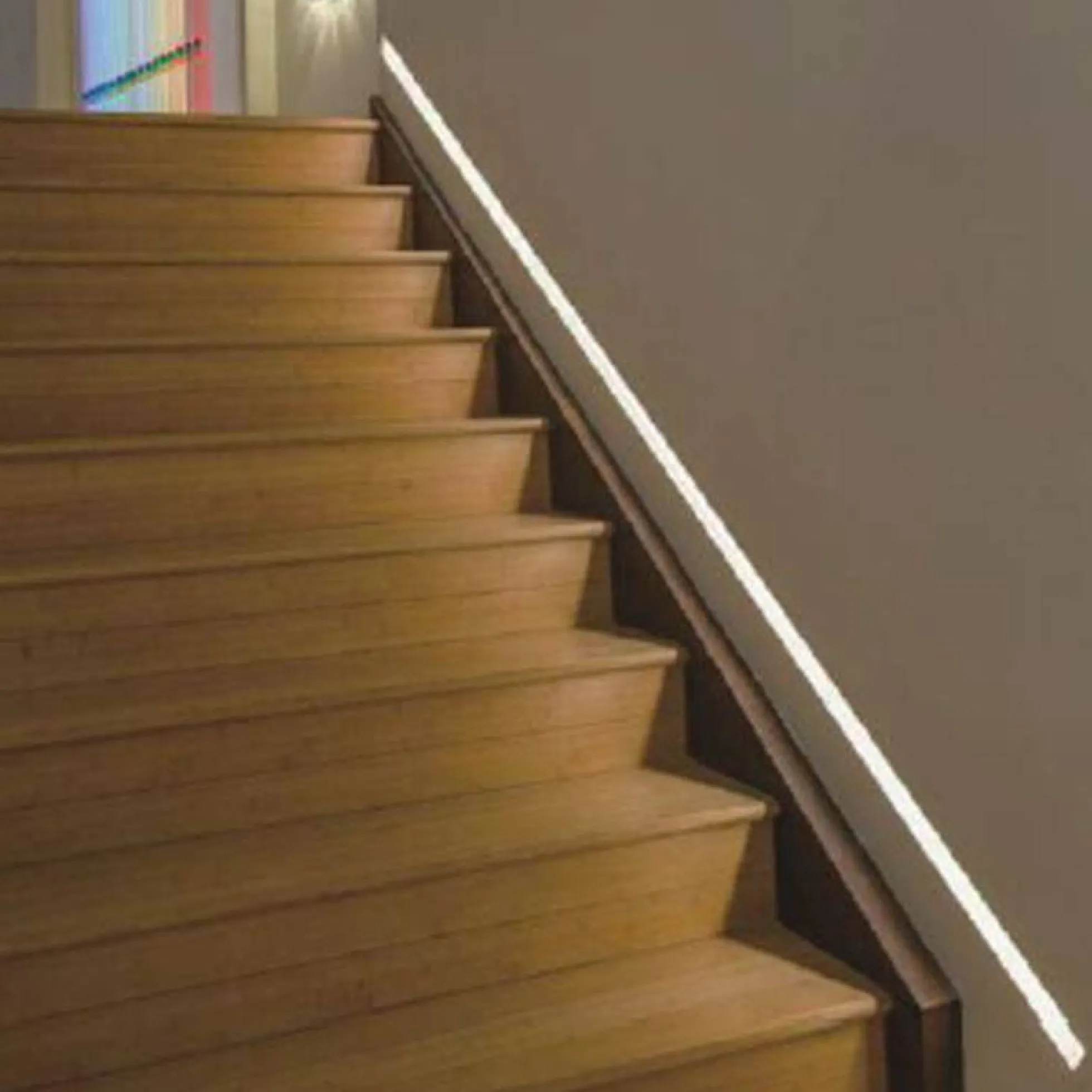 Perfil empotrable bañador de pared zócalo 26x78mm (2mt)