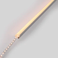 Perfil tira LED de superficie para esquinas - Con difusor - Kit completo - 15,8x15,8mm - Tira LED ≤ 10 mm - 2 metros