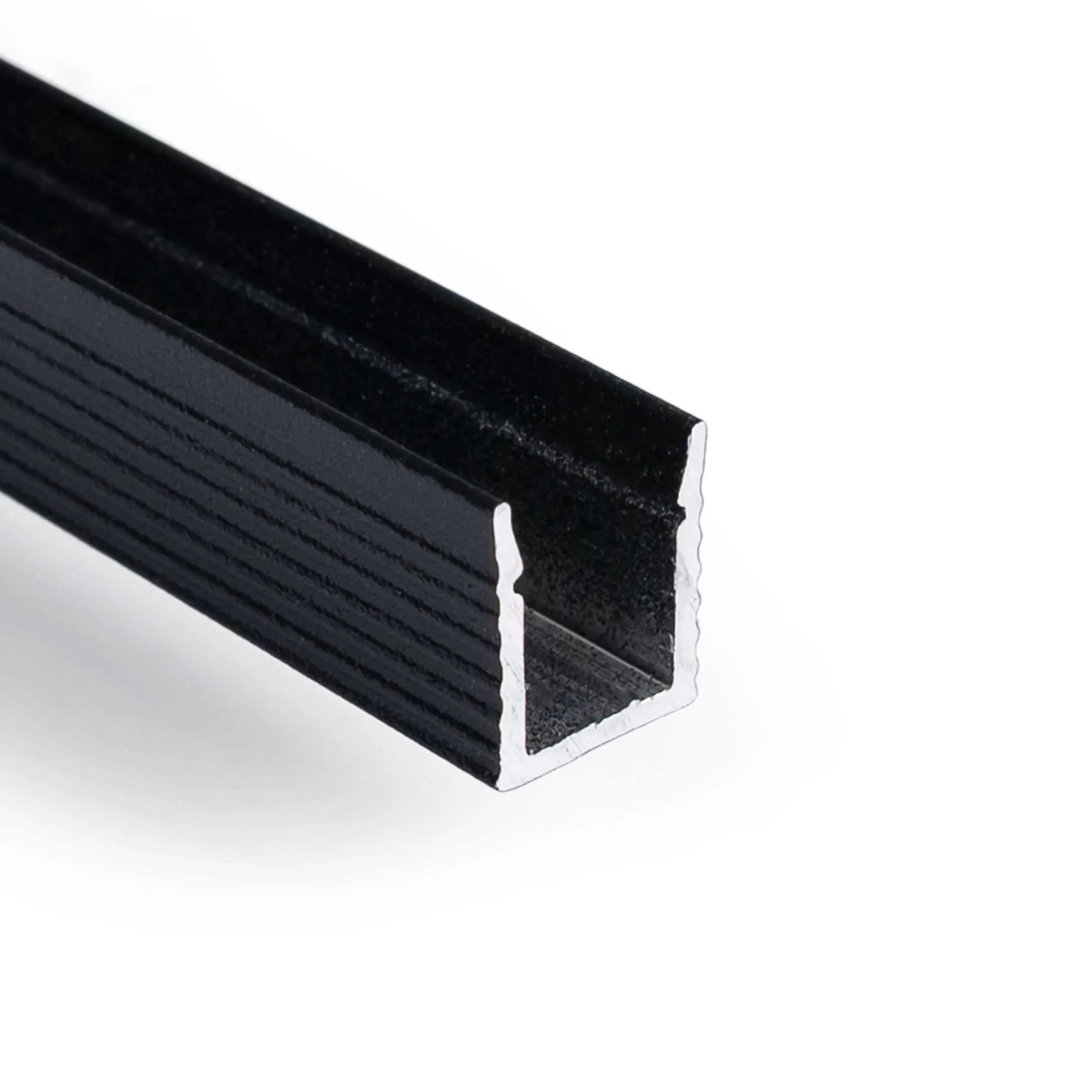 Perfil tira LED de superficie con difusor - Kit completo - 9x7mm - Tira LED ≤5mm - 2 metros