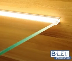 Perfil tira LED para cristal y estante - 25x14mm - 2metros