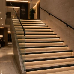 Perfil tira LED para escaleras - 65X27.5mm - 2 metros
