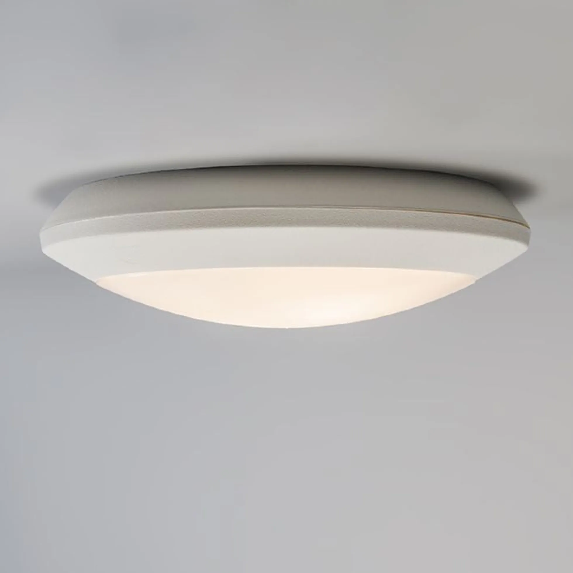 Plafón de exterior estanco de pared o techo FUMAGALLI BERTA E27 IP66