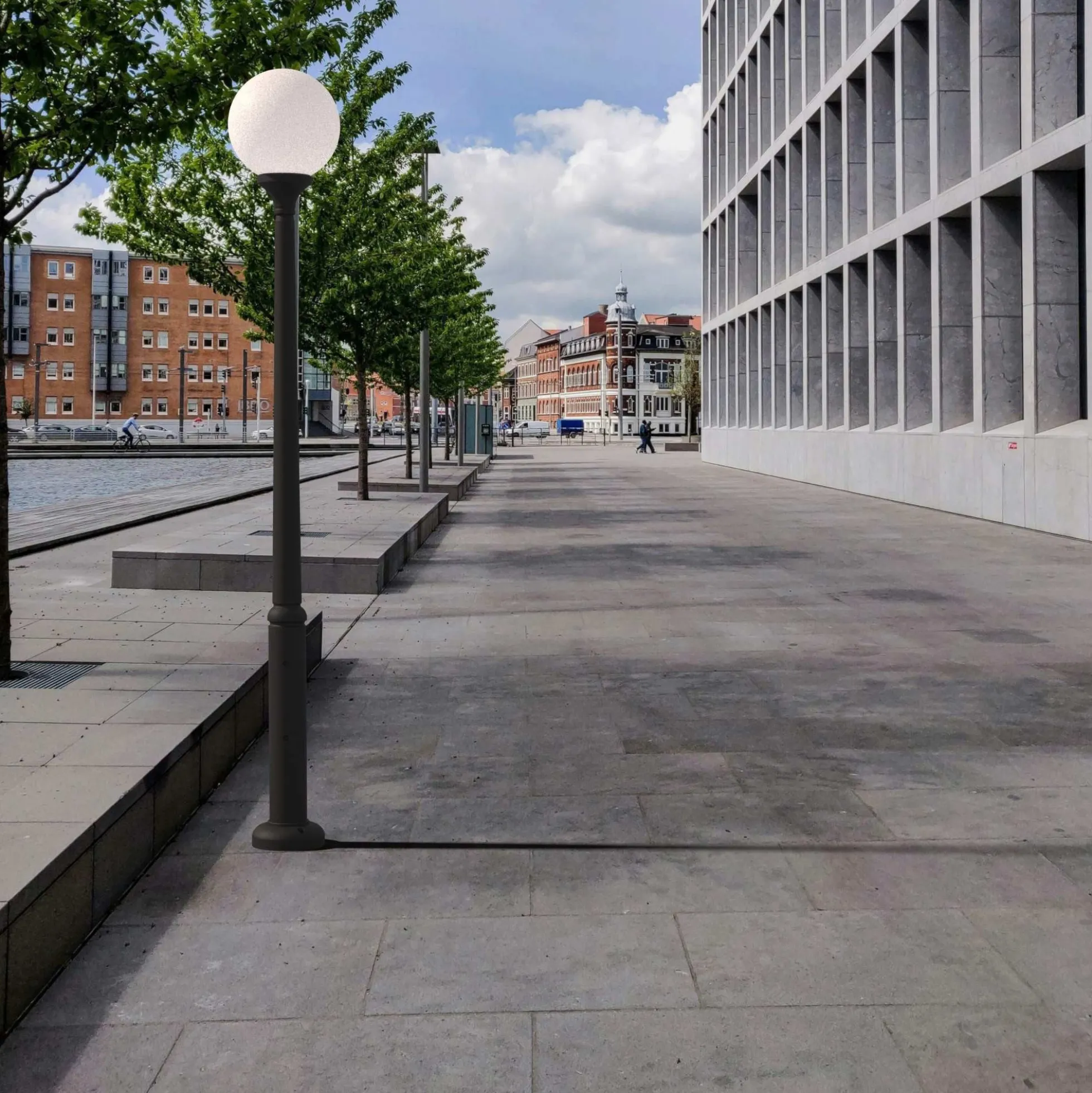 Poste de luz exterior "GLOBE 400 MODERN" Fumagalli - 4 opciones - E27