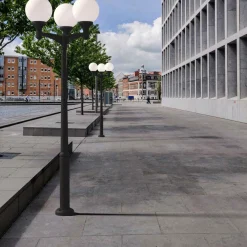 Poste Exterior de Tres Luces 