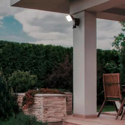 Proyector LED de pared exterior con sensor PIR 15W - 4000K - IP54