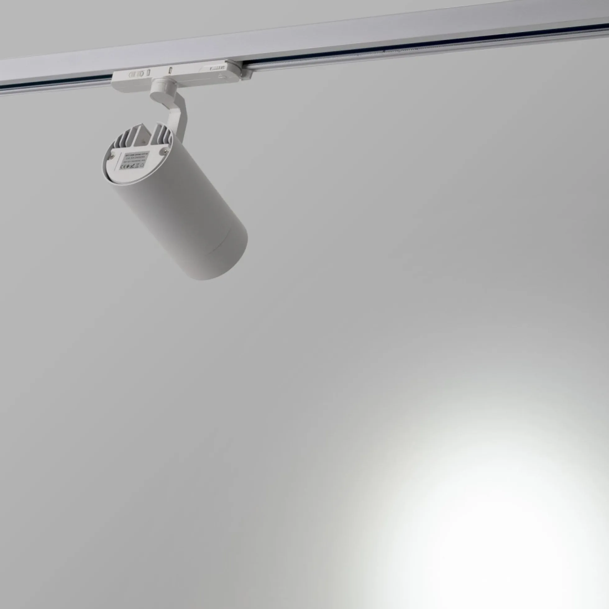 Proyector LED para carril trifásico 35W CCT - ZOOM 20º- 60º - CRI 90