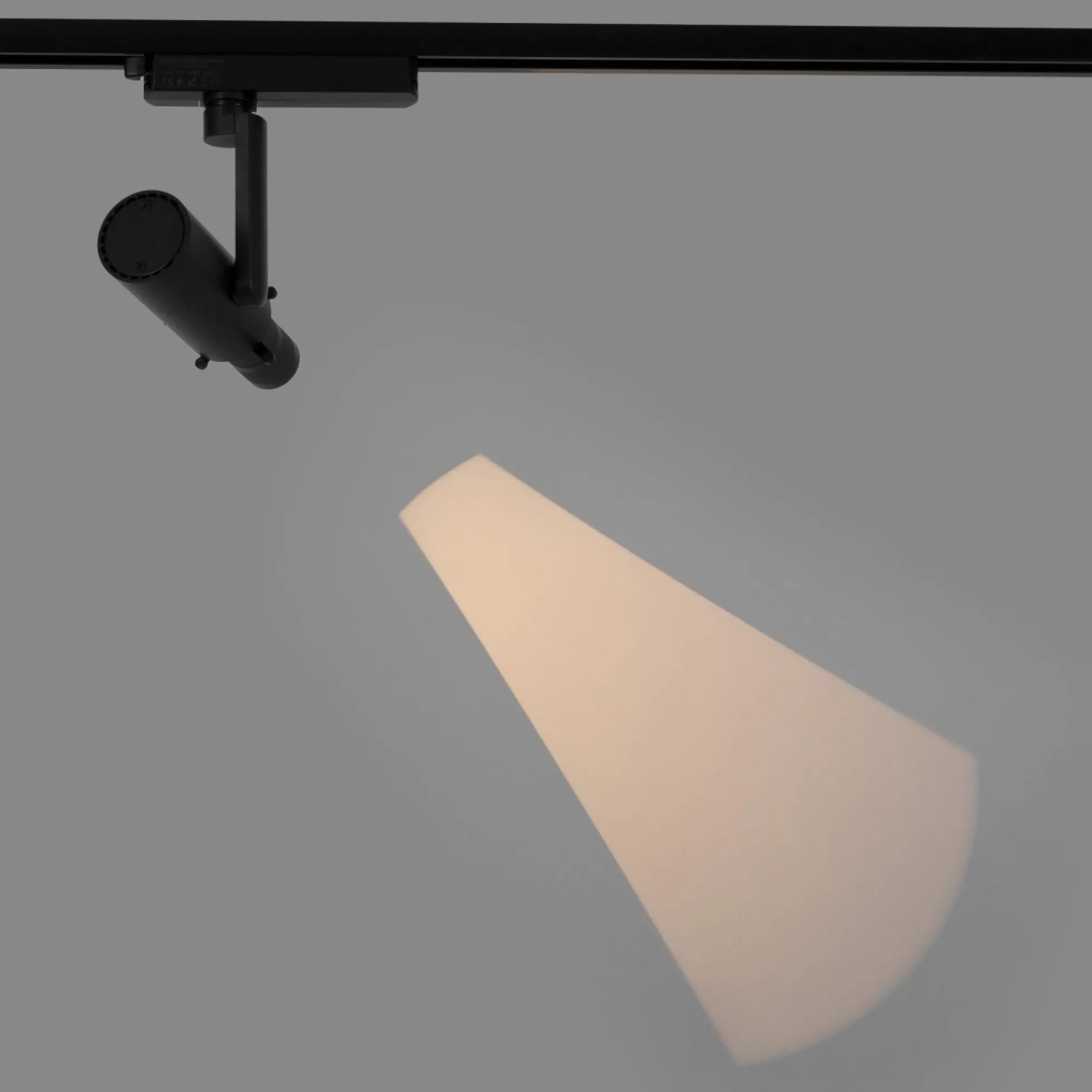 Proyector shapeable para carril monofásico - 20W - 20º-35