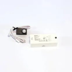 Sensor de movimiento PIR 12-36V-DC 8A 60º IP20