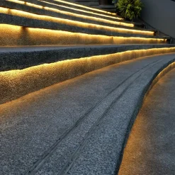 Tira LED 220V - 300W (2400xSMD2835) - 12mm - Apta exterior: IP67 - Rollo 20 metros